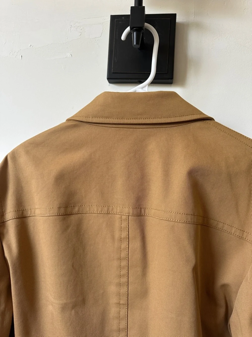 Club Monaco Men's Camel/Tan Cotton Shirt Jacket - Picture 6 of 8